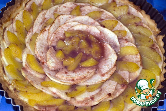 Apple-peach pie