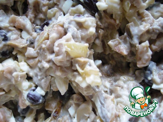 Салат с грибами и фасолью