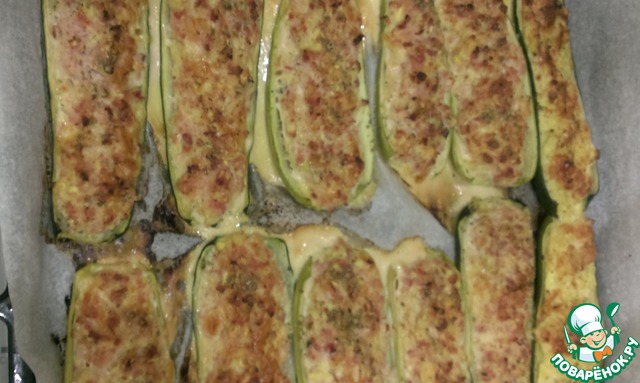 Stuffed zucchini