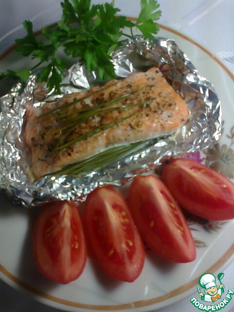 Salmon in envelope with pine needles