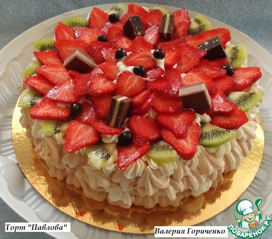 Cake-Pavlova dessert