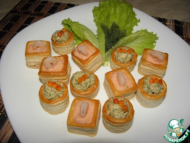 Тарталетки с муссом из креветок и семги