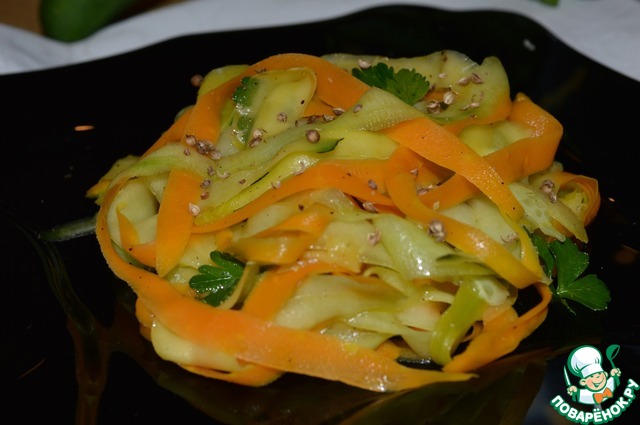 Vegetable papardelle in Asian style