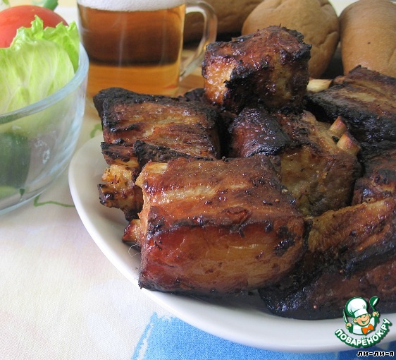 Skewers of pork ribs, or 