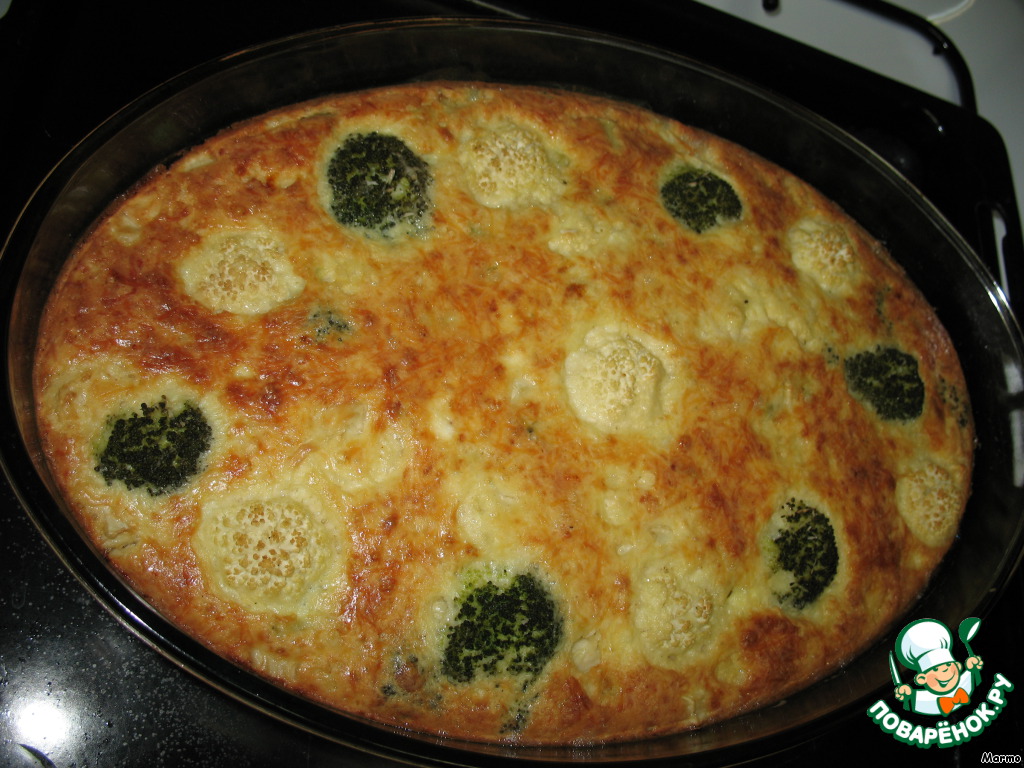 Casserole of cauliflower and broccoli