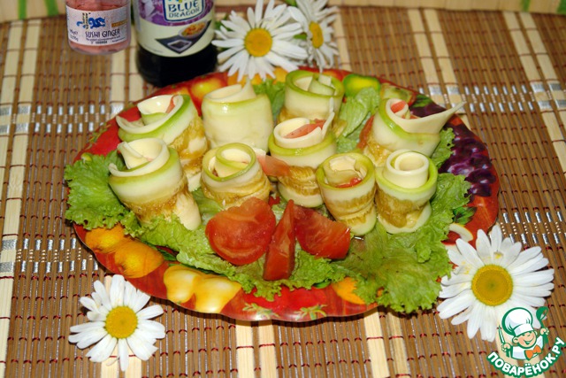 Eateries rolls of zucchini with cheese
