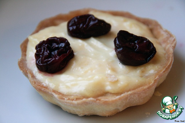 Лимонные корзилетки с вишней