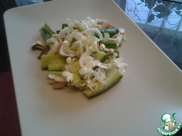 Spring salad with oyster mushrooms