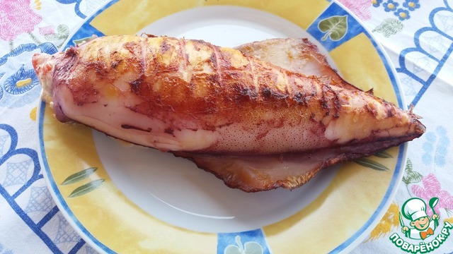 Фаршированные кальмары на барбекю