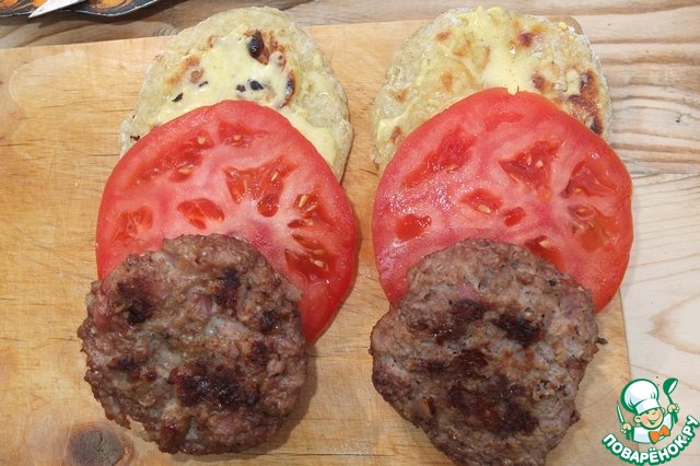 Burgers on potato pancakes