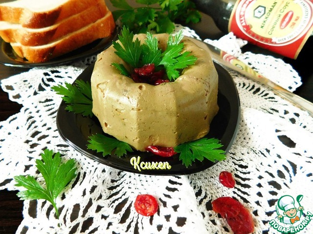 Liver pate with ham and cranberries