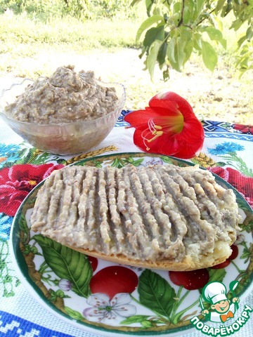 Pate of lentils and zucchini