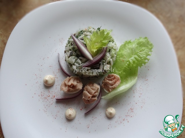 Салат-закуска с рисом и икрой трески