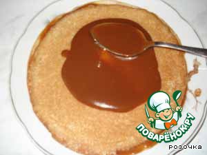 Pancake cake with butterscotch
