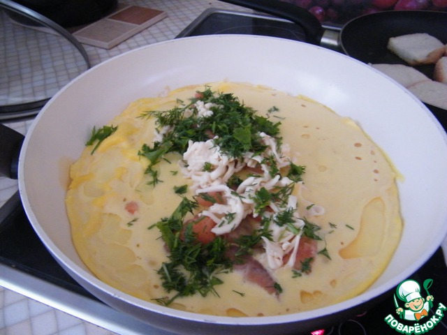 Яичный рулет с семгой