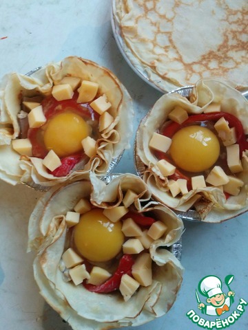 Eateries pancakes with egg