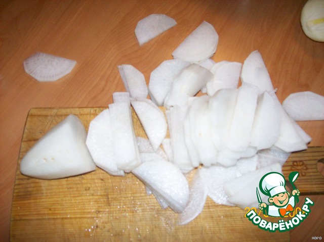 Панчай (острая соленая рыба с редькой)