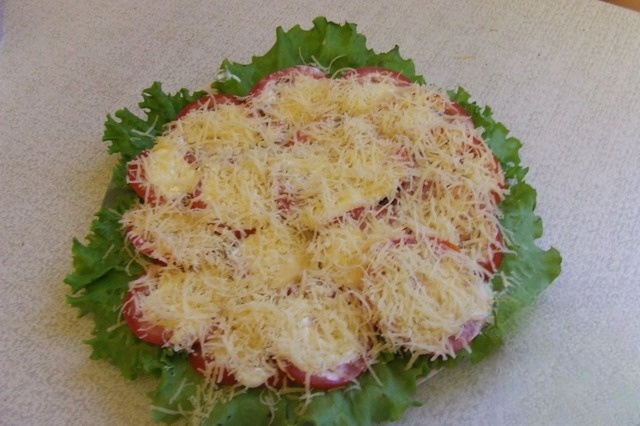 Tomatoes and cheese