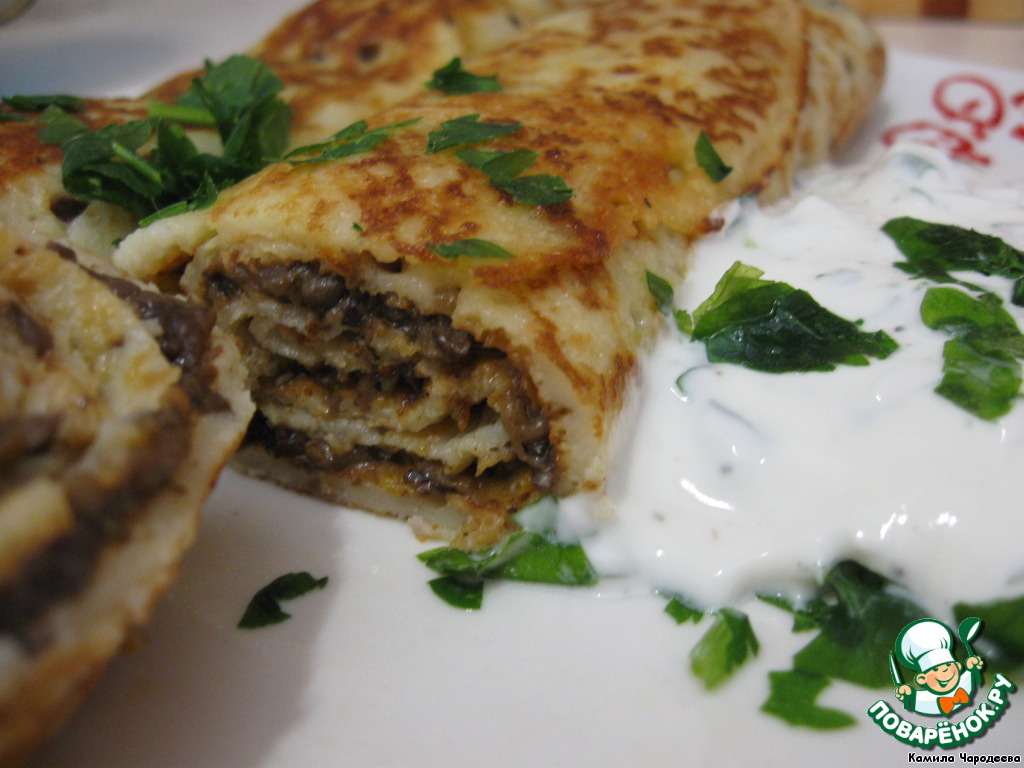 Pancakes with mushroom pate