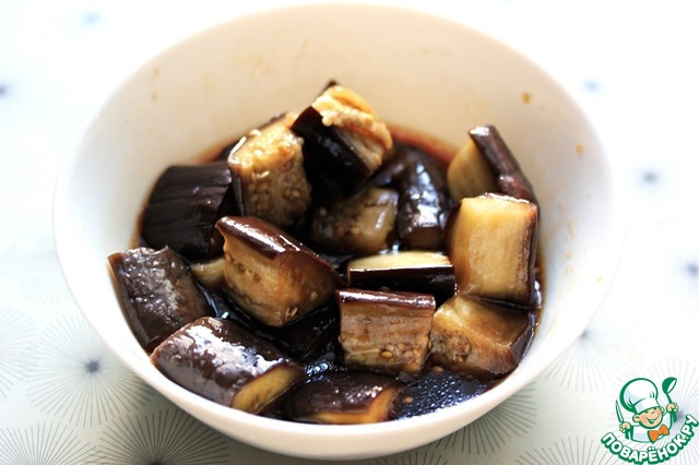 Баклажаны под соево-гранатовым соусом