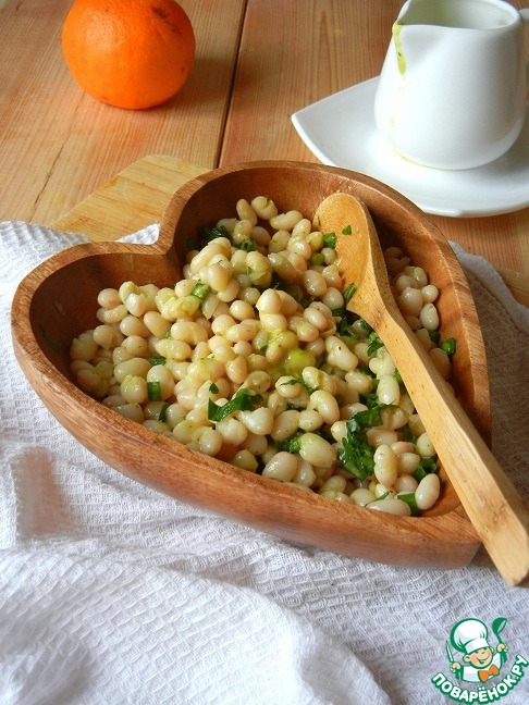 Bean salad with orange dressing