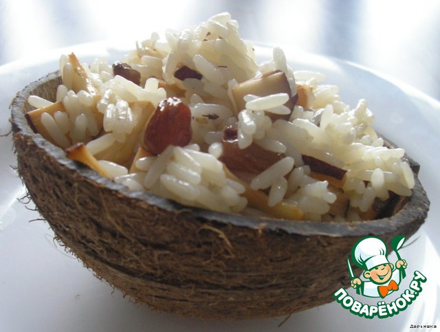 Rice with fried coconut