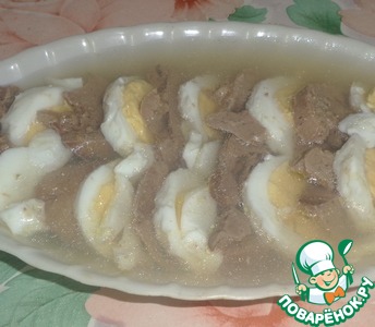 Заливное с яйцами и печенью