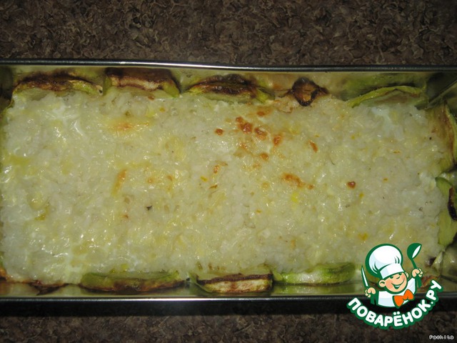 Squash casserole with rice and mushrooms