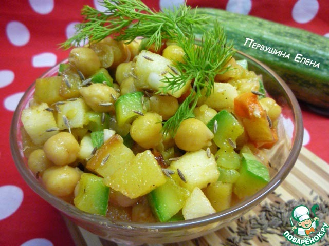 Salad squash with chickpeas and cumin
