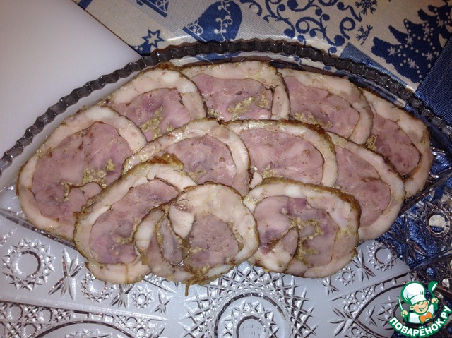 Roulade of duck and chickens