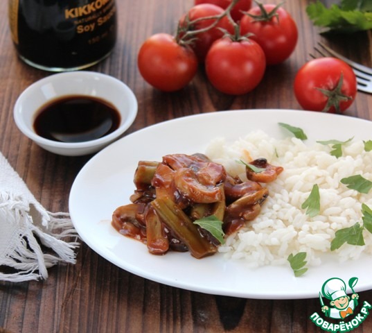 Mushrooms with beans in Oriental sauce