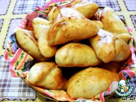 Пирожки из пряного теста на оливковом масле