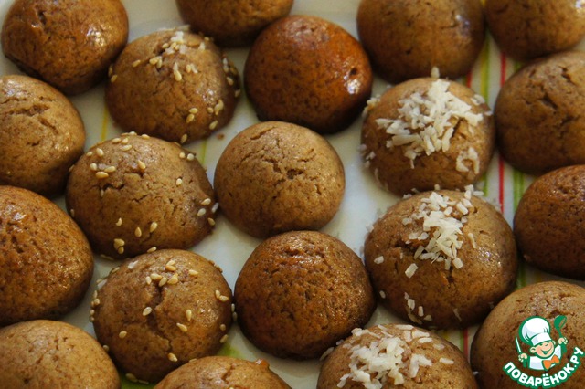 Oriental cookies with cinnamon and anise