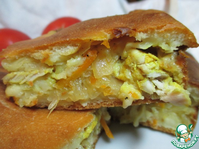 Filler pie with sauerkraut