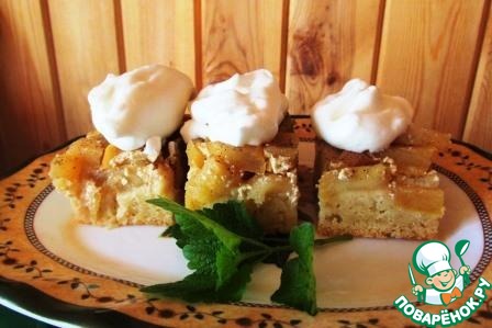 Apple pie in cream