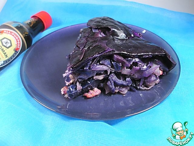 Холодный капустный пирог с курицей