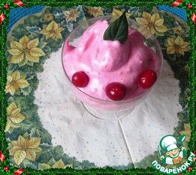 Cranberry cream 