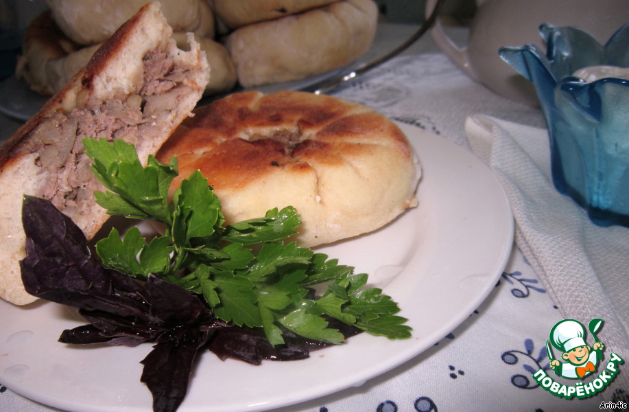 Peremeci with lamb and potatoes