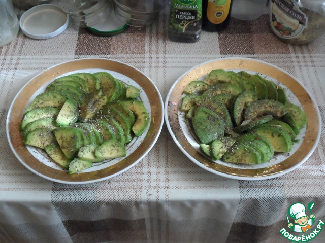 Завтрак из авокадо