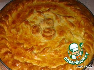 Yogurt pie with chanterelles