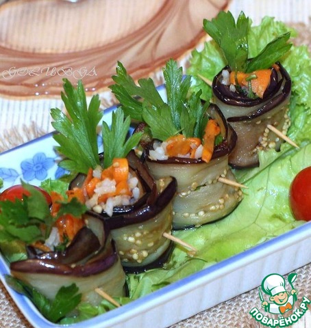Рулетики из баклажан с ореховой начинкой