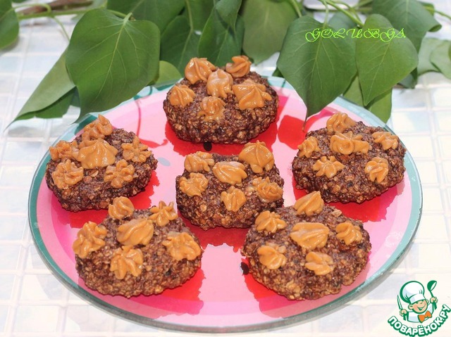 Chocolate oatmeal cookies in 5 minutes