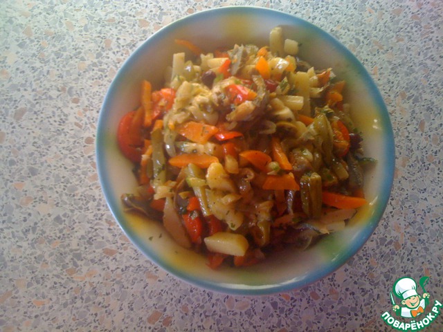 Festive spicy salad