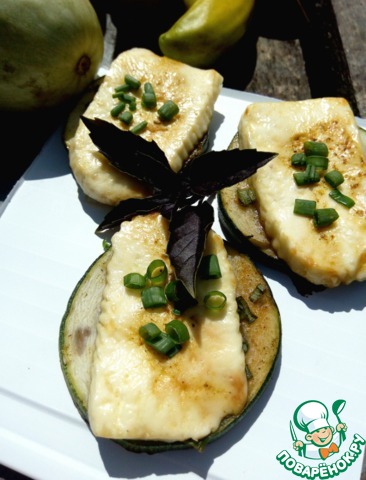 Кабачок, запеченный под сыром