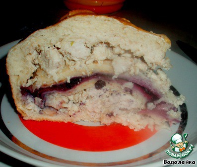 Chicken pot pie with currants