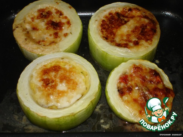 Zucchini stuffed with 