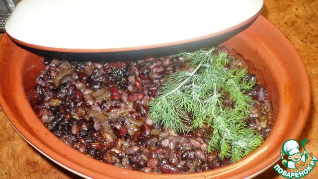 Фасоль в горшочке