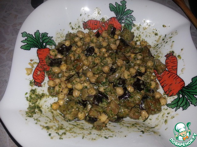Нут с баклажанами