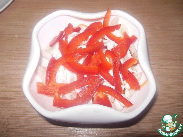 Salad with smoked chicken and Korean carrot