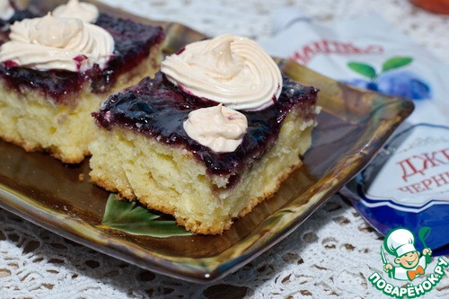 Butter cake with jam and sweet 